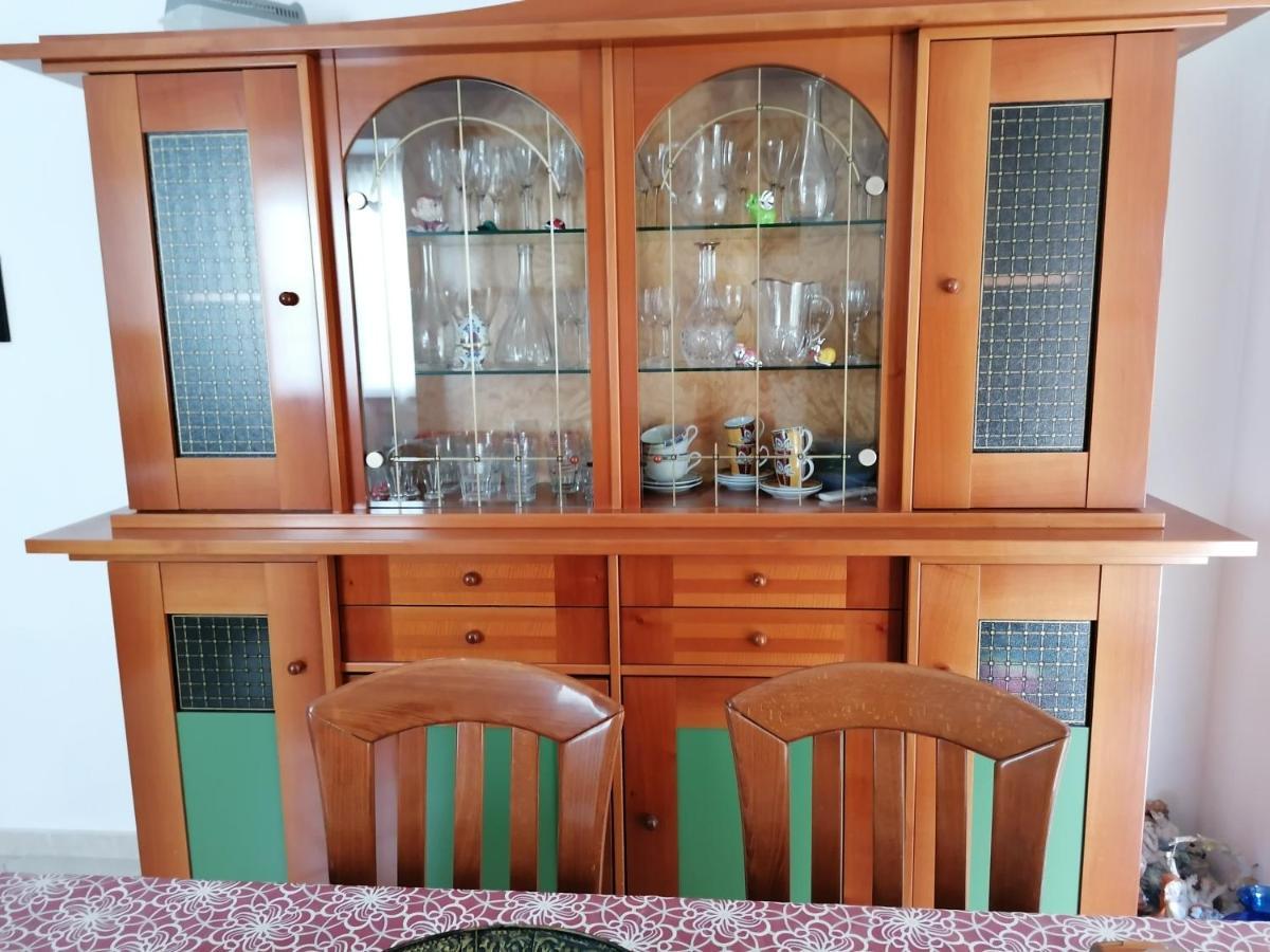 شقة Lemon House ساساري المظهر الخارجي الصورة