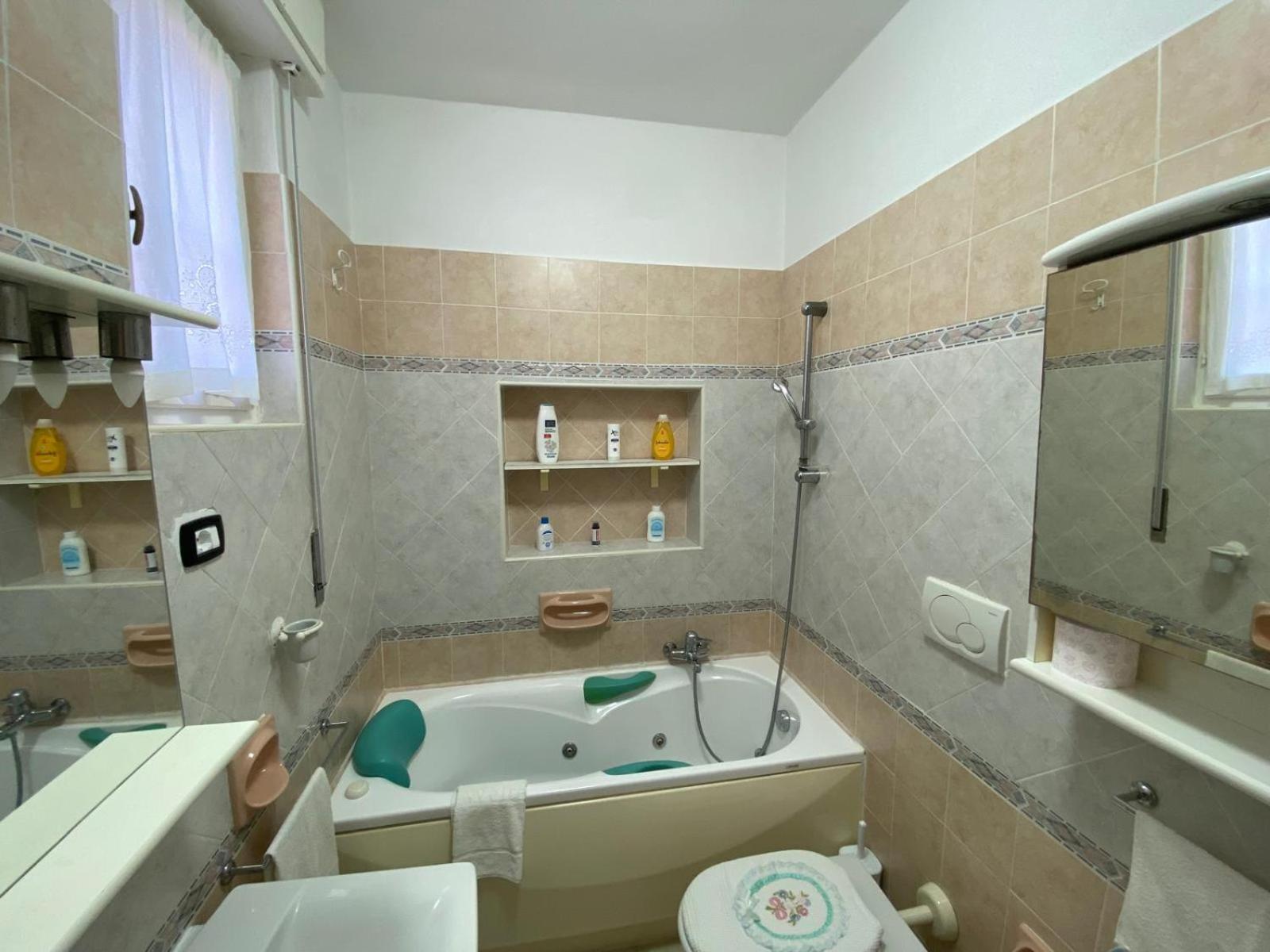 شقة Lemon House ساساري المظهر الخارجي الصورة